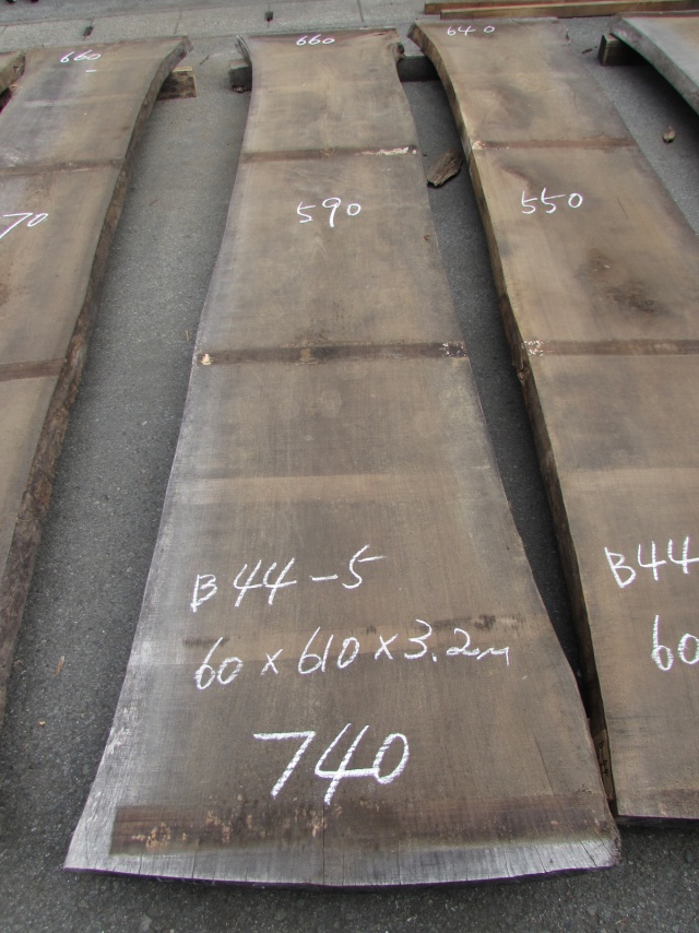 ウォールナット　一枚板