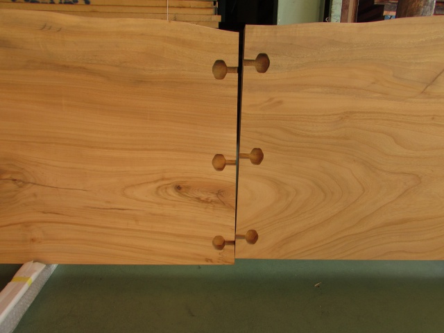 楠（クス）　一枚板