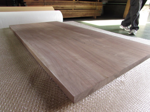 ウォールナット　一枚板