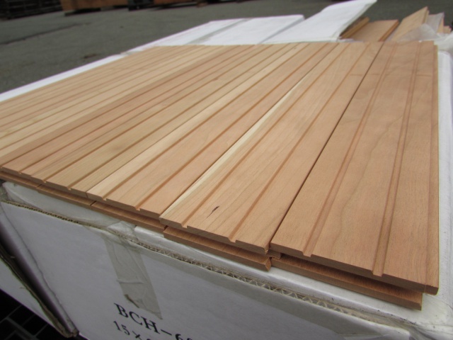 チェリー　無垢材