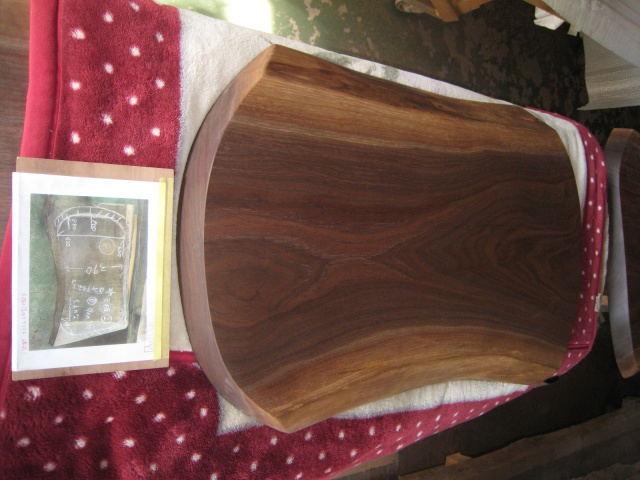 ウォールナット　一枚板