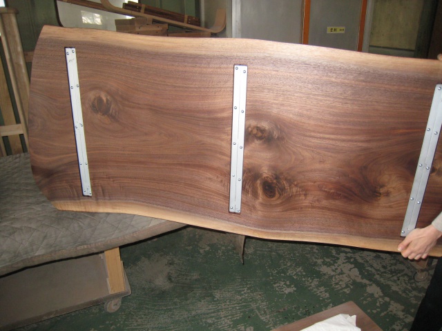 ウォールナット　一枚板