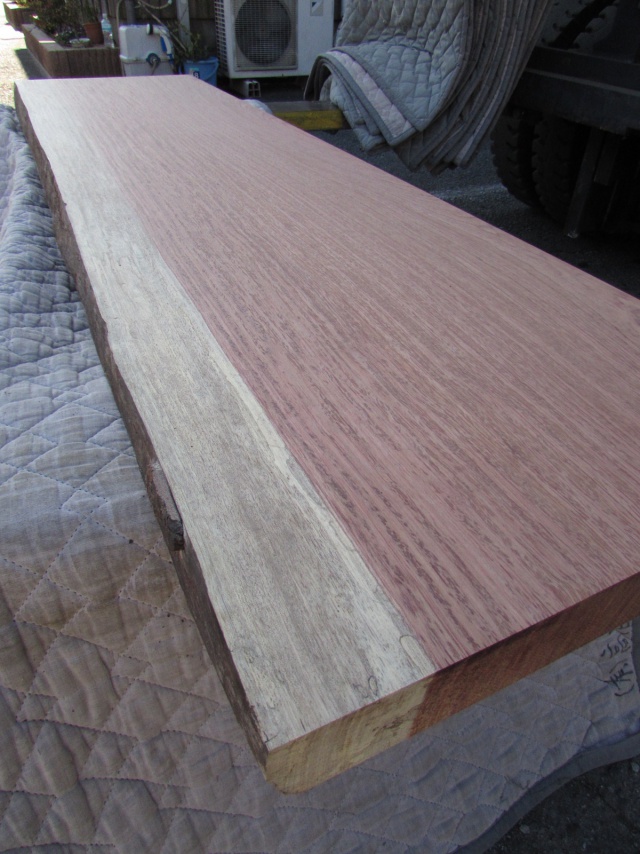 ブビンガ　一枚板