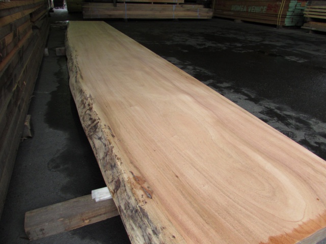 アフリカンマホガニー　一枚板