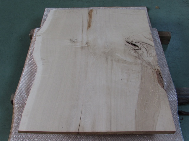 楢（ナラ）　一枚板