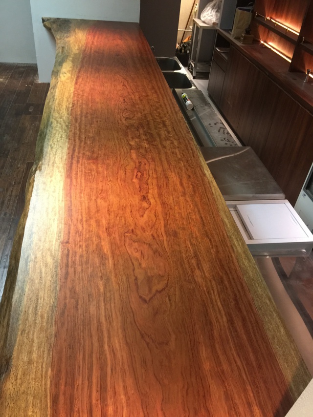 ブビンガ　一枚板