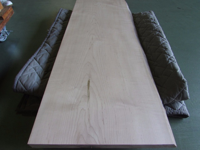 カーリーメープル　一枚板