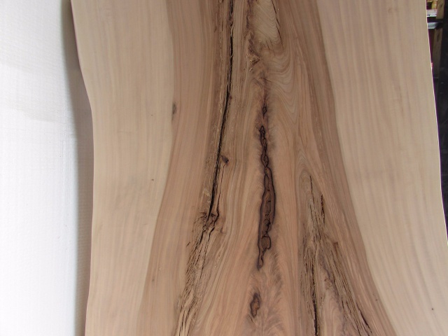 栃（トチ）　一枚板