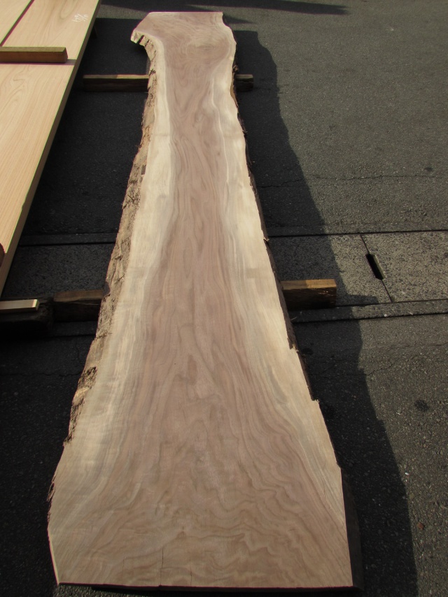 ウォールナット　一枚板