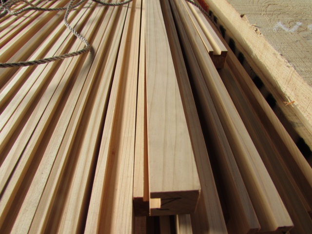 檜（ヒノキ）　無垢材