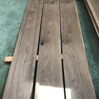 ウォールナット　船Rの壁面用