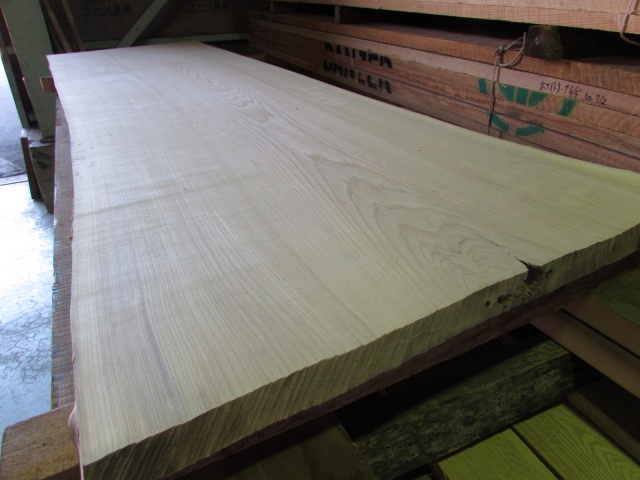 栓（セン）　一枚板