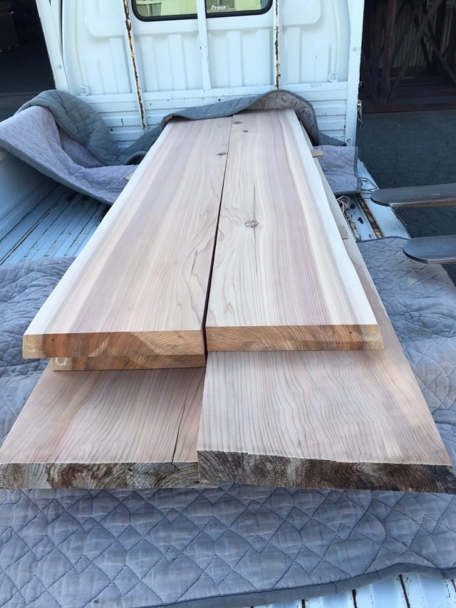 杉（スギ）　一枚板