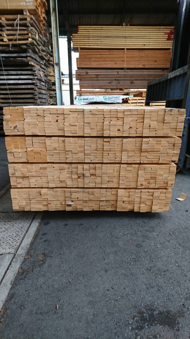 レッドパイン　無垢材