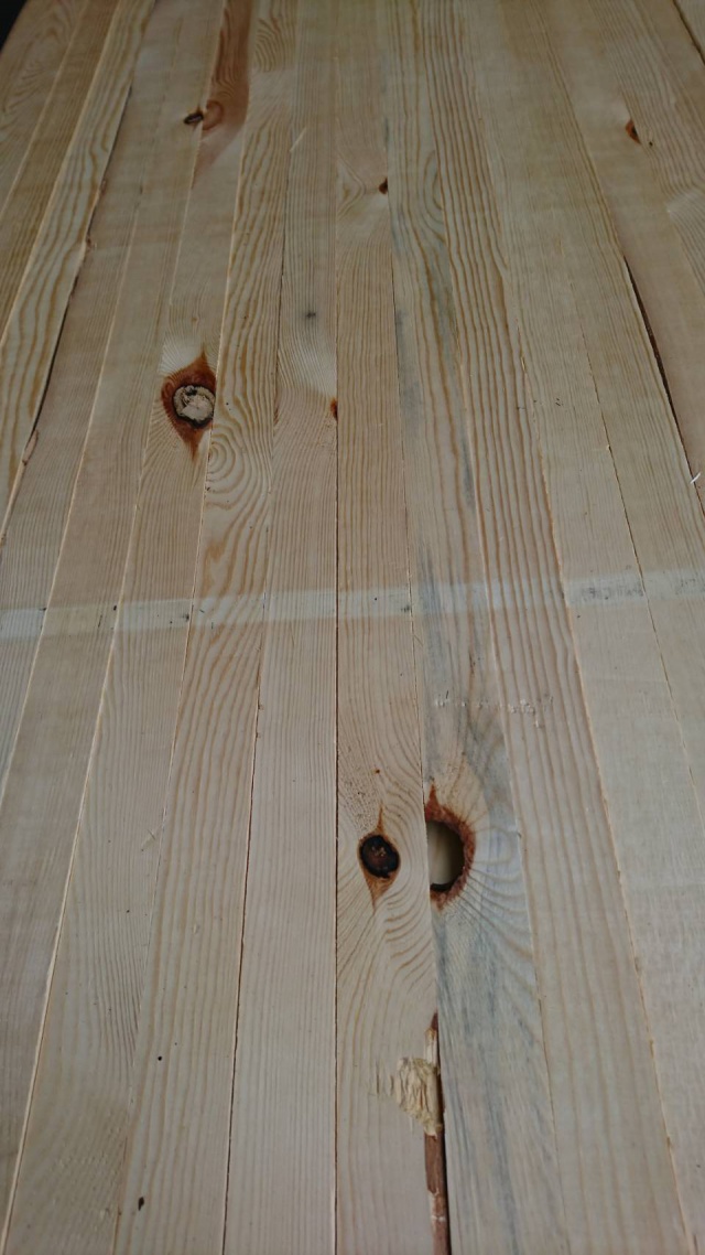 レッドパイン　無垢材