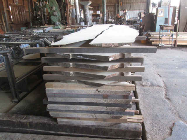 楠（クス）　無垢材