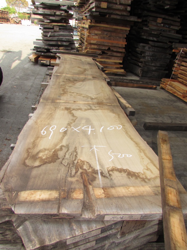 楠（クス）　無垢材