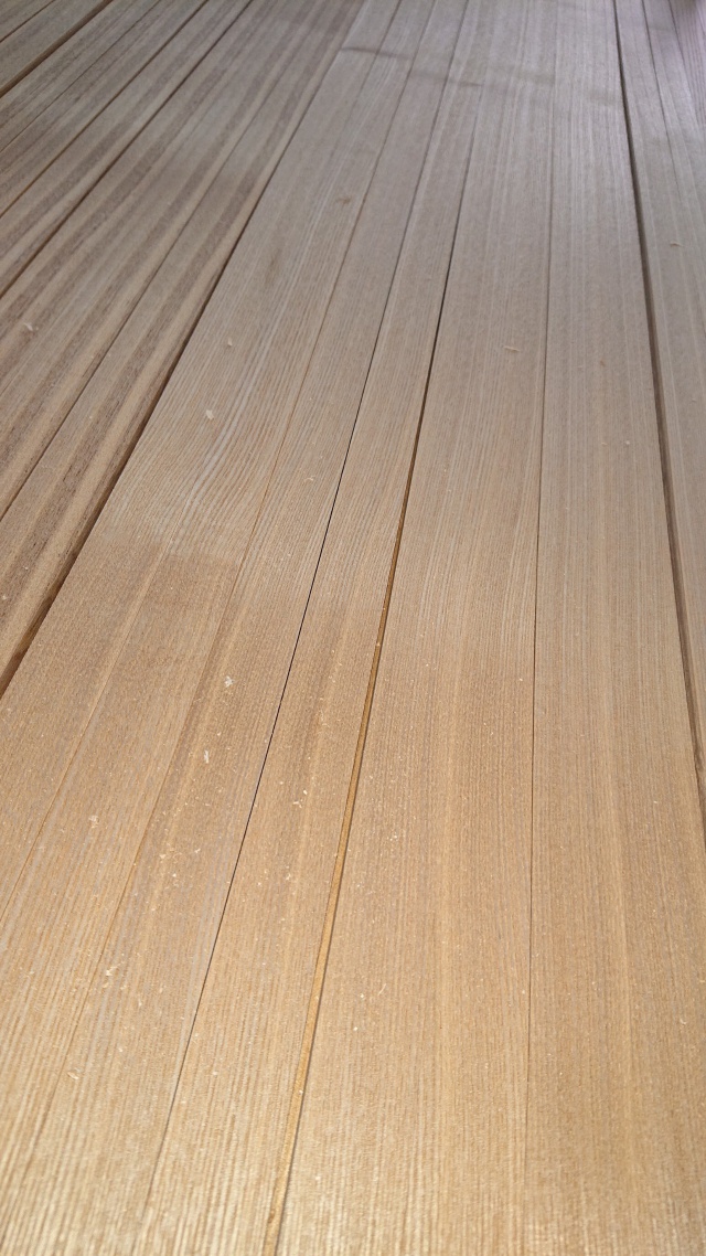 ブラックアッシュ　無垢材