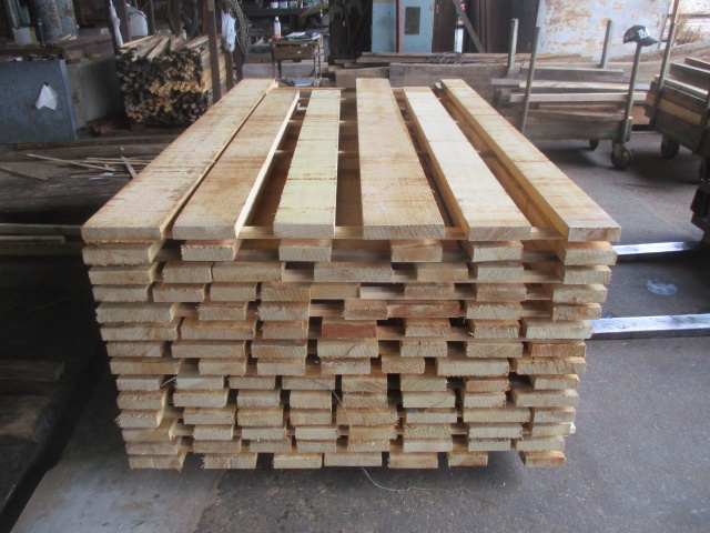 米檜葉（ベイヒバ）　無垢材