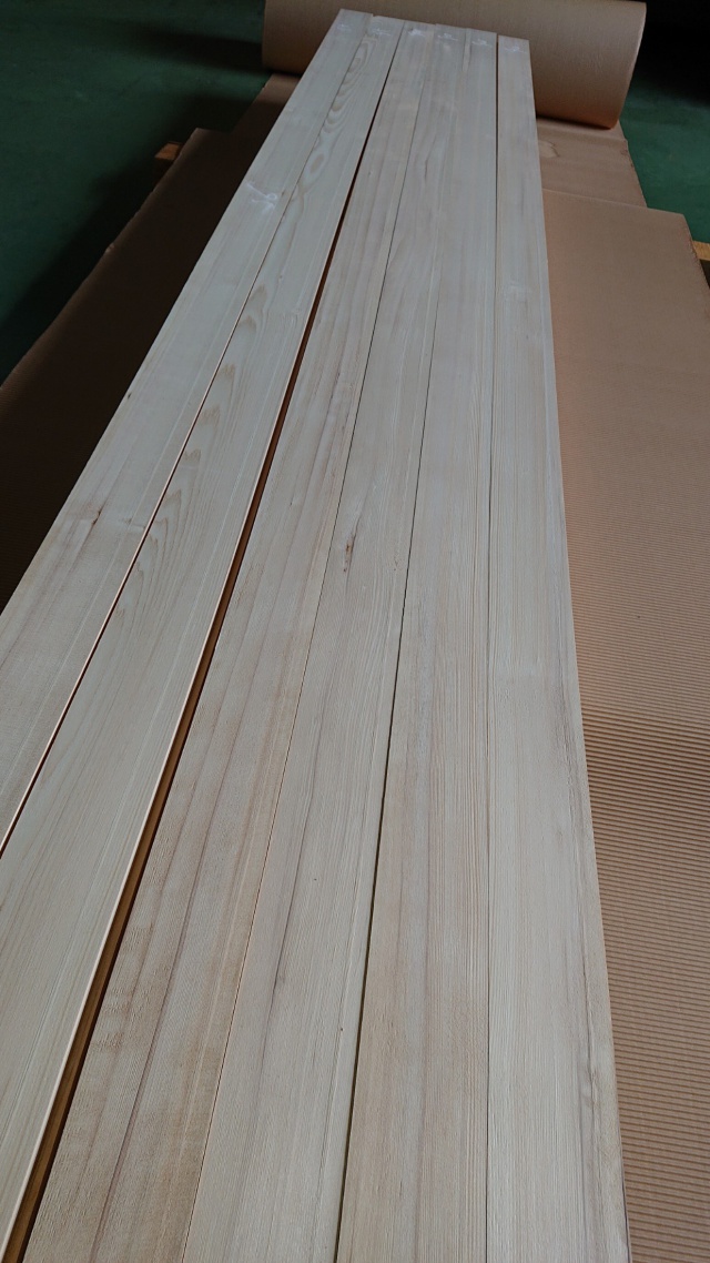 バルサム　無垢材