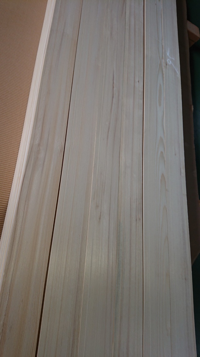 バルサム　無垢材