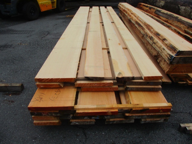 米松（ベイマツ）　無垢材