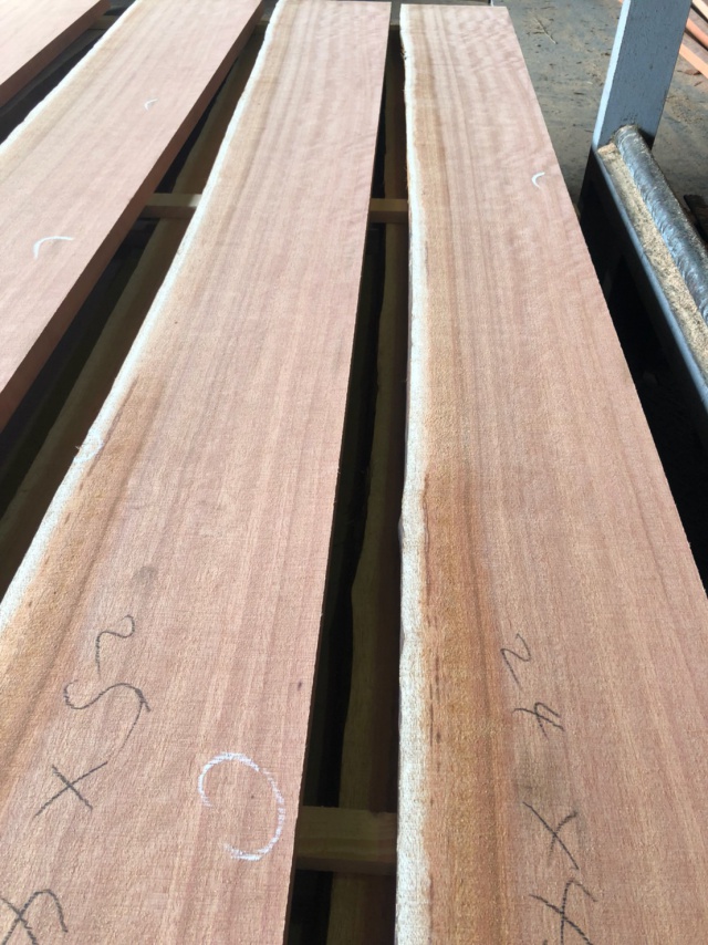 ペンシルシダー　無垢材