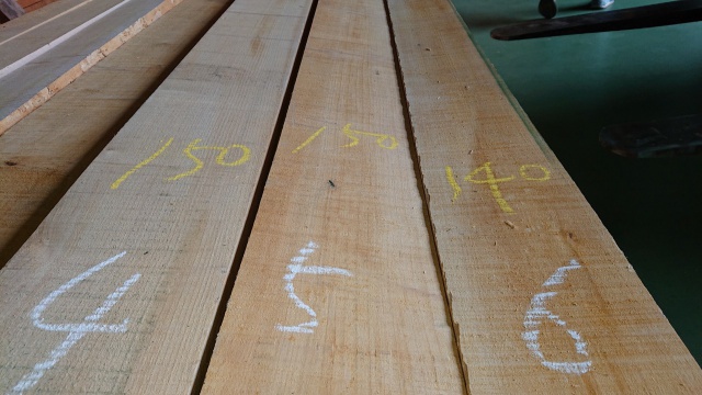 ハードメープル　無垢材