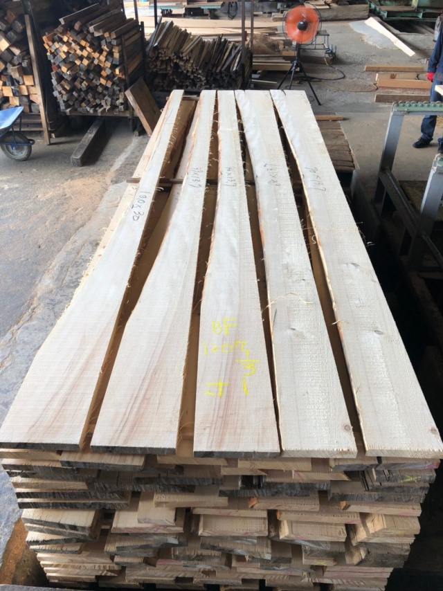 バルサム　無垢材