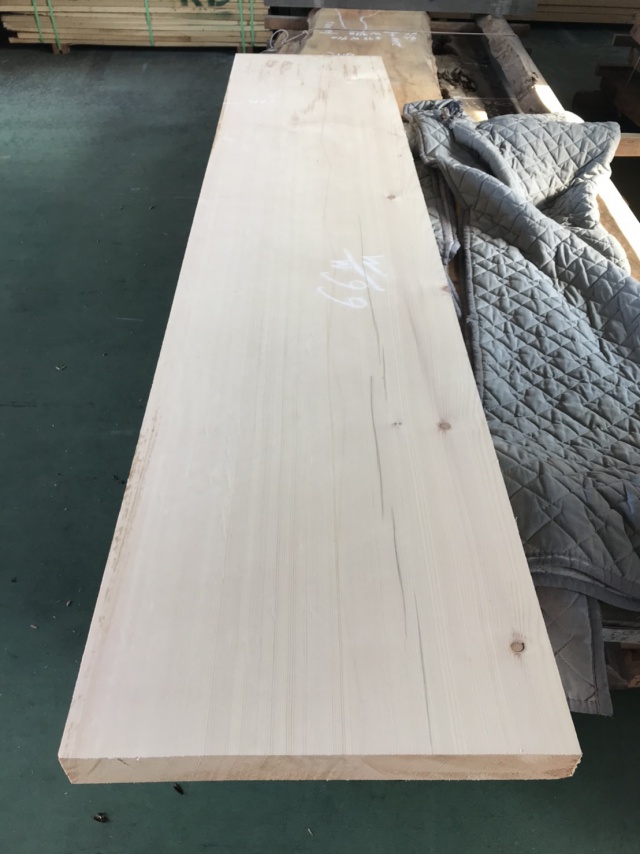 スプルース　一枚板