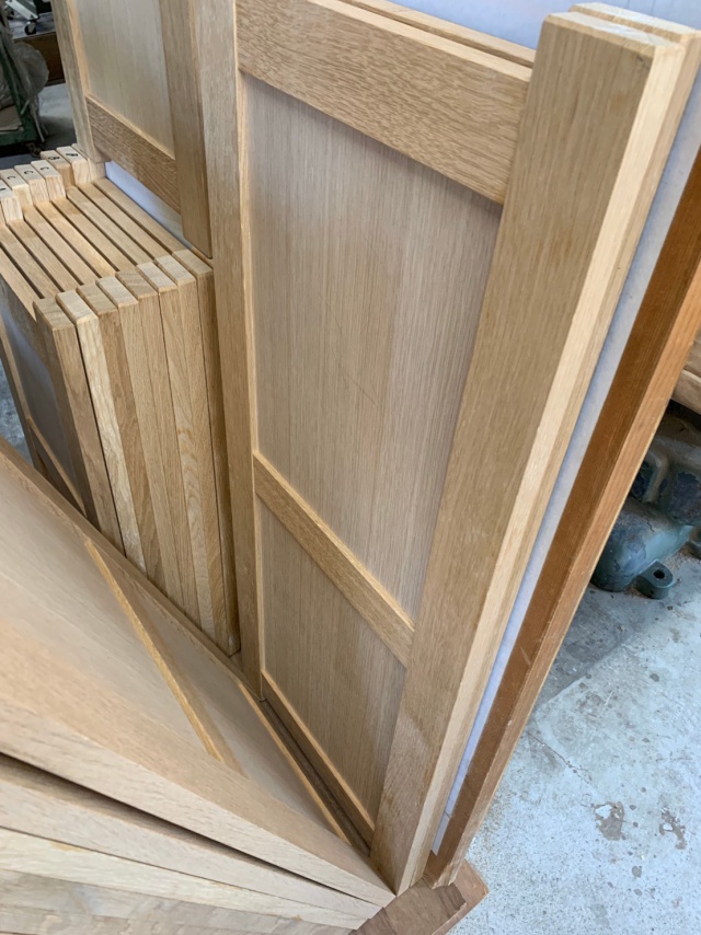 楢（ナラ）　無垢材