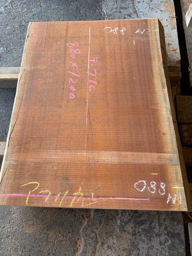 アフリカンマホガニー　一枚板