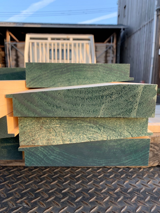 イエローポプラ　無垢材