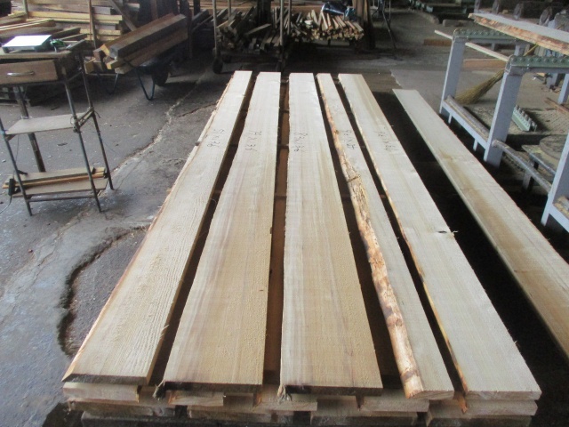 バルサム　無垢材