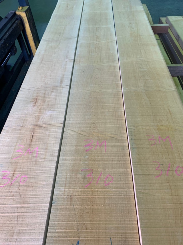 ハードメープル　無垢材