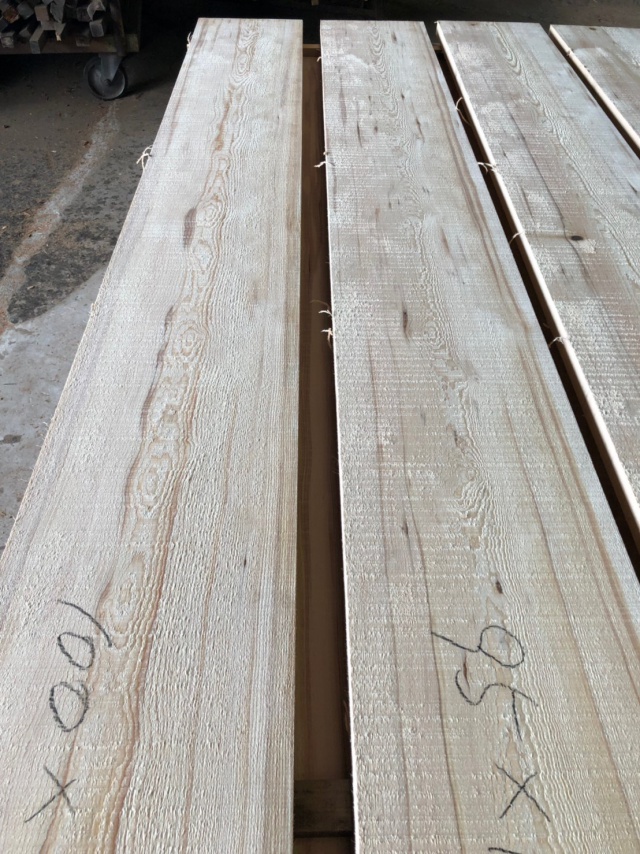 バルサム　無垢材