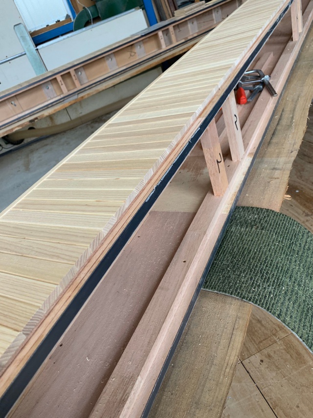 ホワイトアッシュ　無垢材