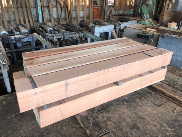 クルイン　無垢材