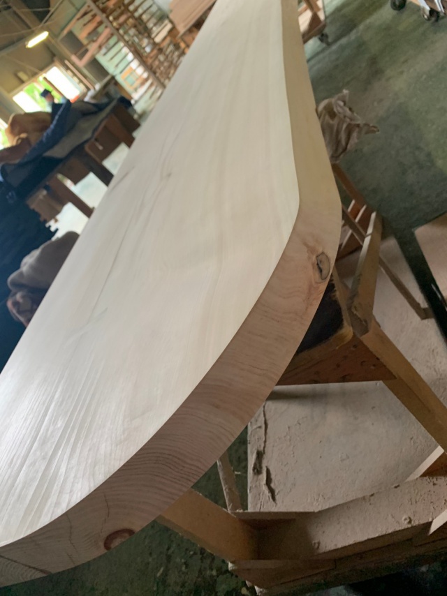 檜（ヒノキ）　一枚板