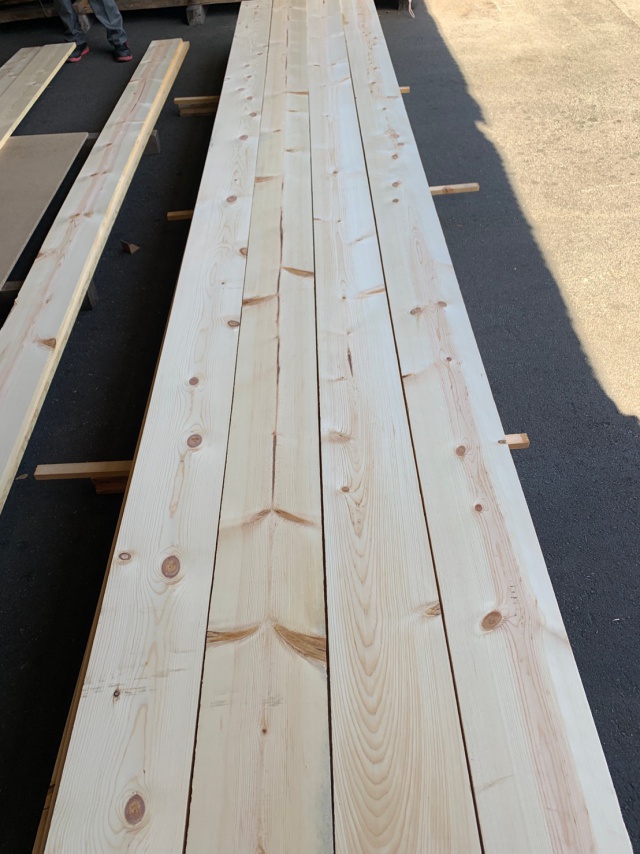 ポンデロッサパイン　無垢材