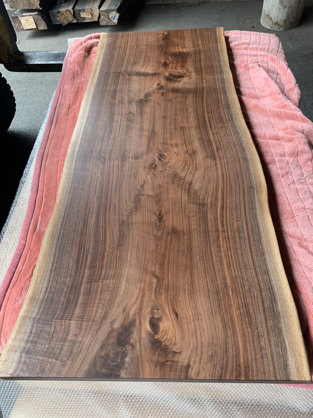 ウォールナット　一枚板