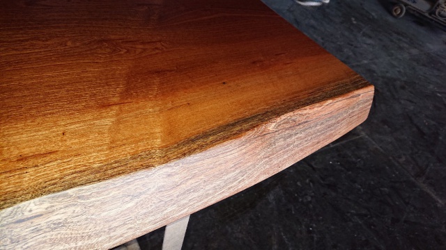 サペリ　一枚板