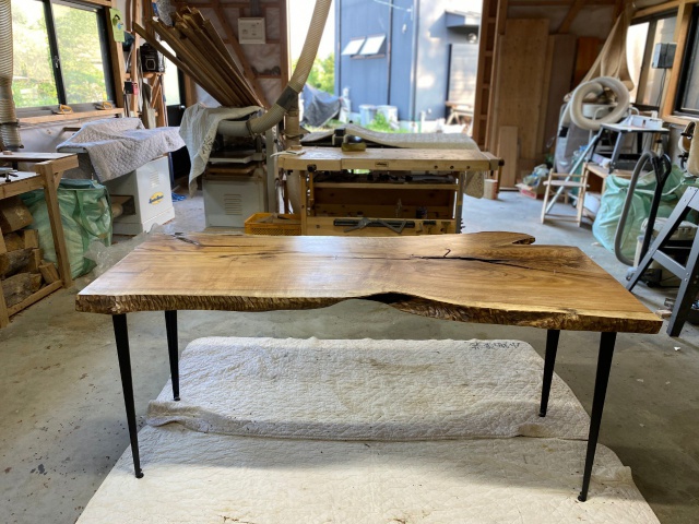 胡桃（クルミ）　一枚板