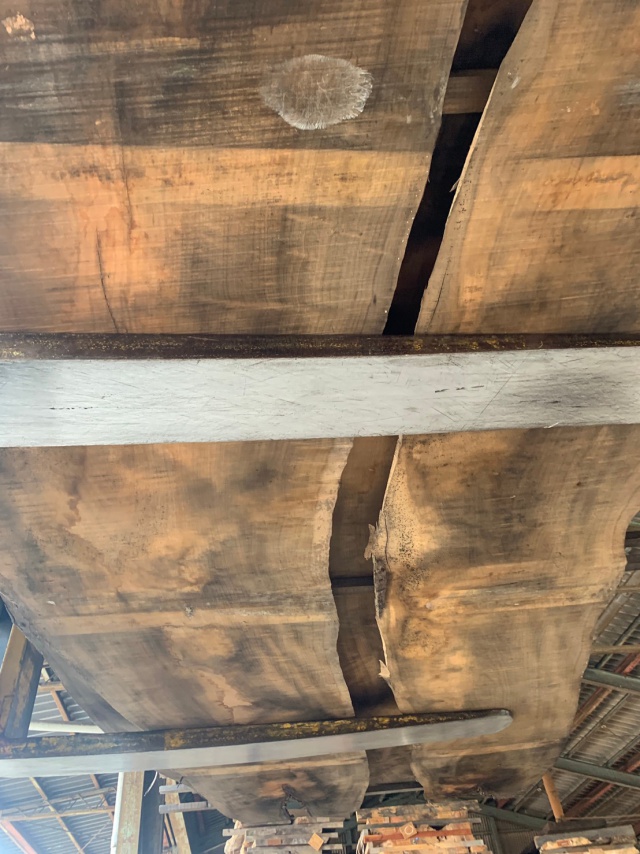 山桜（ヤマザクラ）　無垢材