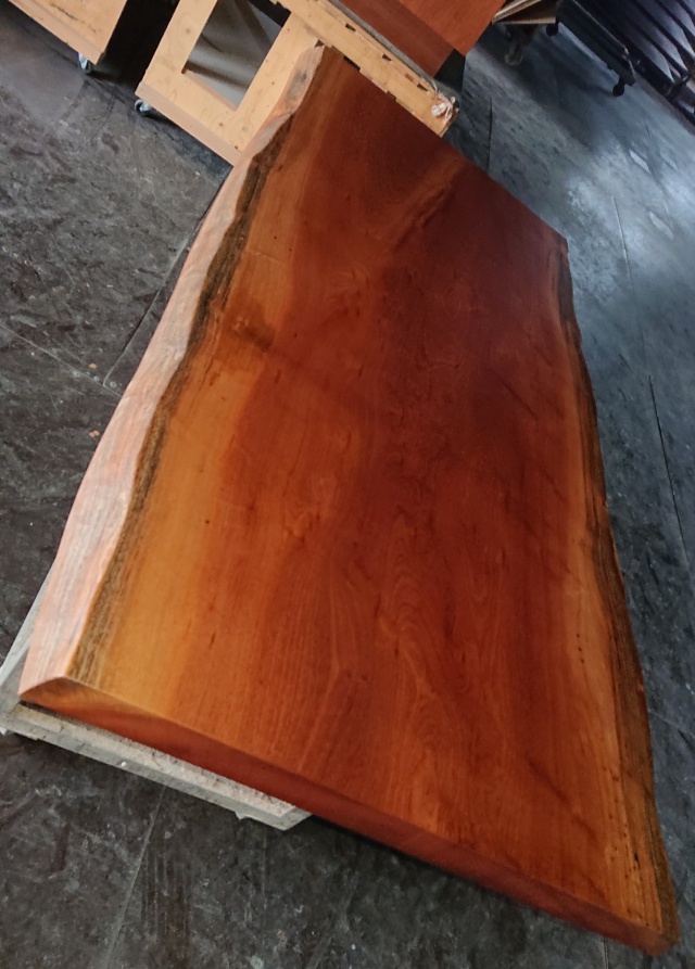 サペリ　一枚板