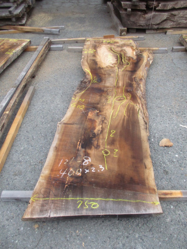 胡桃（クルミ）　一枚板