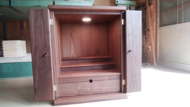 ウォールナット　無垢材