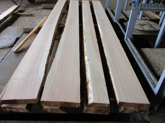 杉（スギ）　無垢材