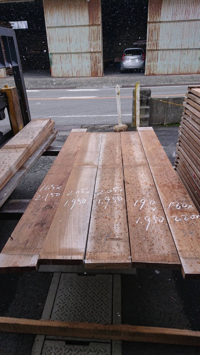 チーク　無垢材