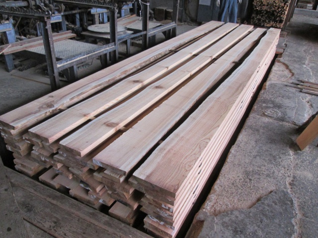 杉（スギ）　無垢材